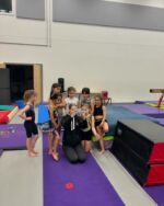 We love Annabelle's visual methods for her Wednesday developments!! Working very hard girls keep it up!
                                    They are MOSTLY paying attention 🤭